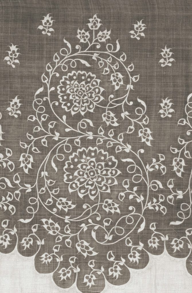 Title Skirt Panel Place Europe (Object made in) Date Made 1840–1860 Medium Hemp, plain weave; appliquéd with cotton, plain weave; embroidered with cotton in buttonhole stitches https://www.artic.edu/artworks/103929/skirt-panel